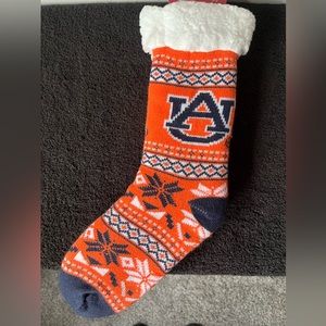 Unisex Auburn University Footy Slippers by FOCO.  Fits Women 6-10 & Men 5-9
